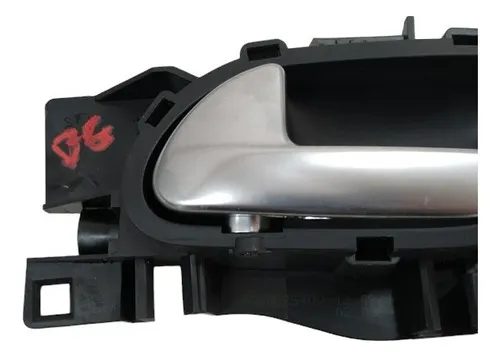 Maçaneta Interna Porta Tras Esq Peugeot 208 2015 A9947 Traseira