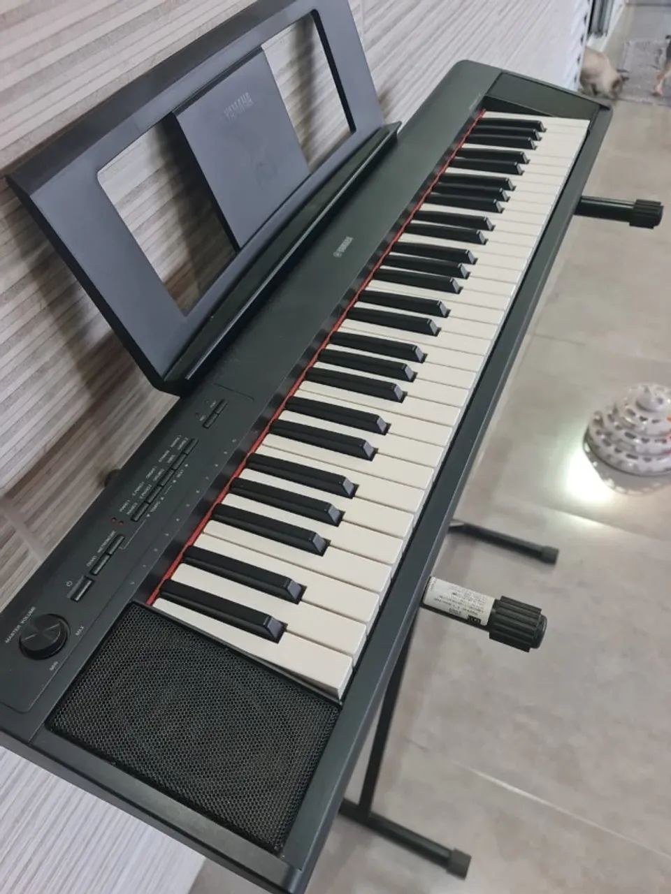 teclado yamaha np12