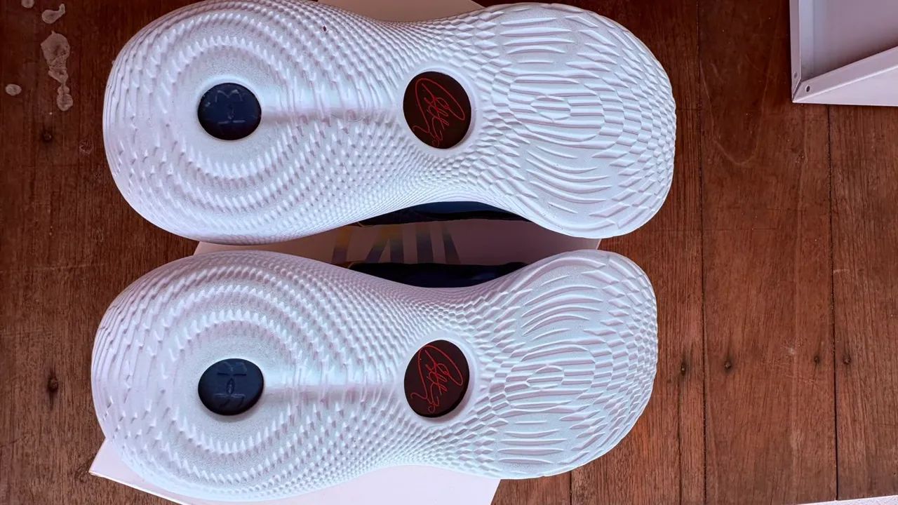 UNDER ARMOUR CURRY 11  - Foto 2