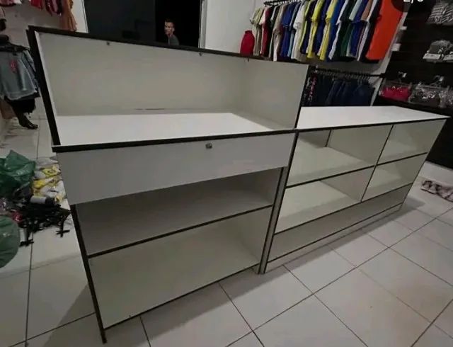 KIT LOJA BALCÃO CAIXA/ EXPOSITOR VITRINE/ ILHA CENTRAL MDF NOVO  - Foto 4