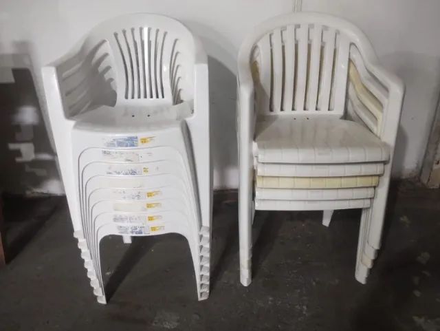 Mesas e cadeiras de plástico resistentes - Foto 3