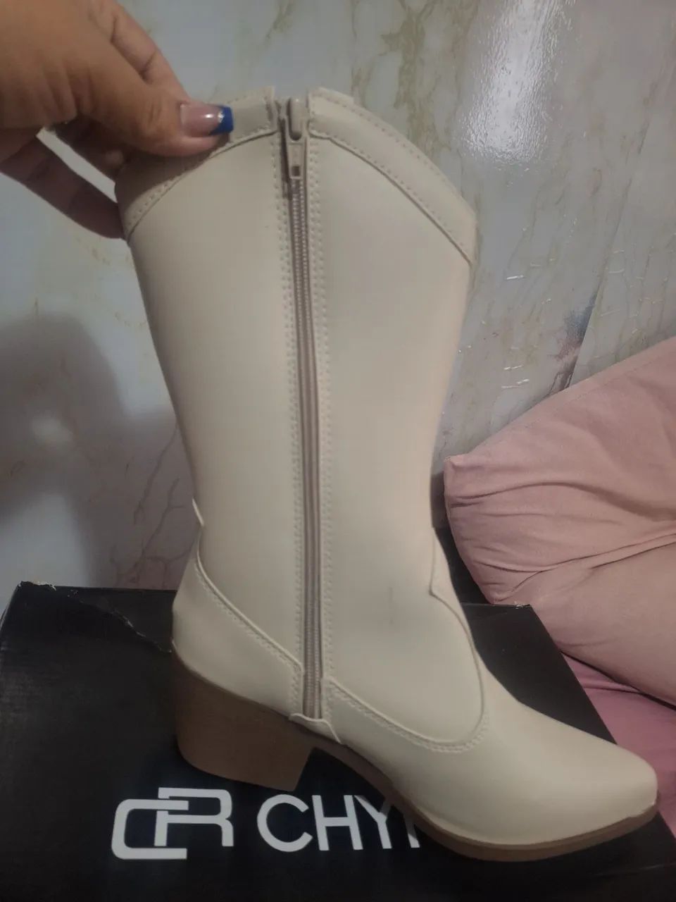 Bota - Foto 2