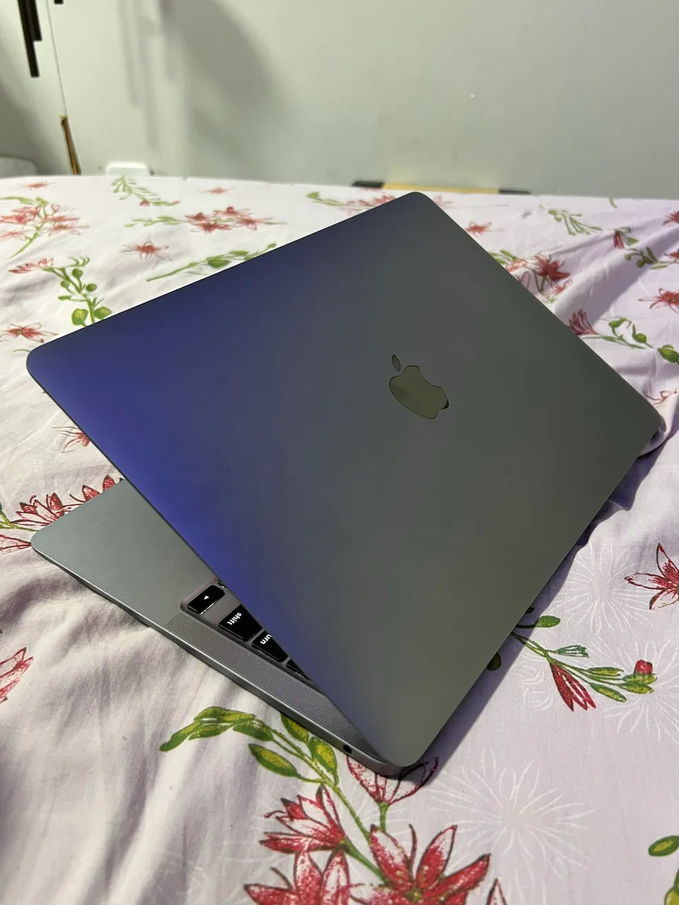 MacBook Air M1 2020 512GB 8GB Gold Rose - Impecável - Notebooks