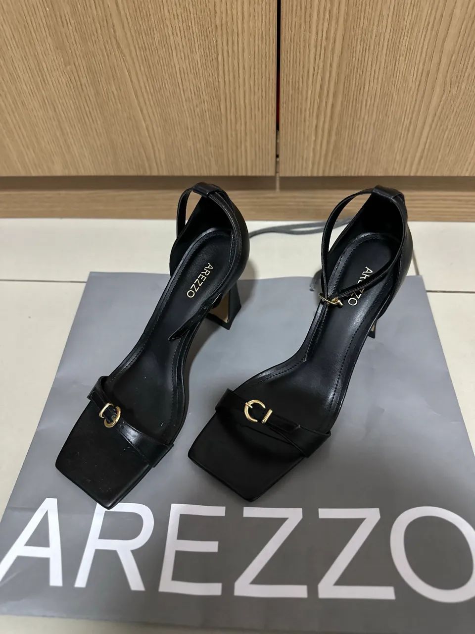 Linda sandália AREZZO - Foto 3