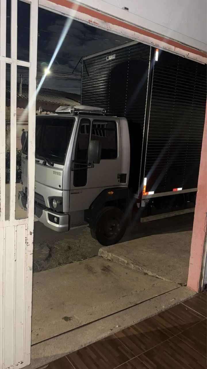FORD CARGO 1119 ANO 2015  - Foto 3