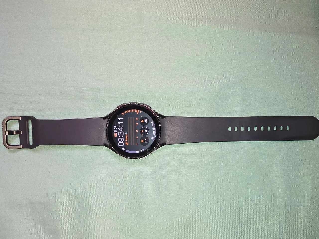 Smartwatch Samsung 4 com marcas de uso - Foto 3