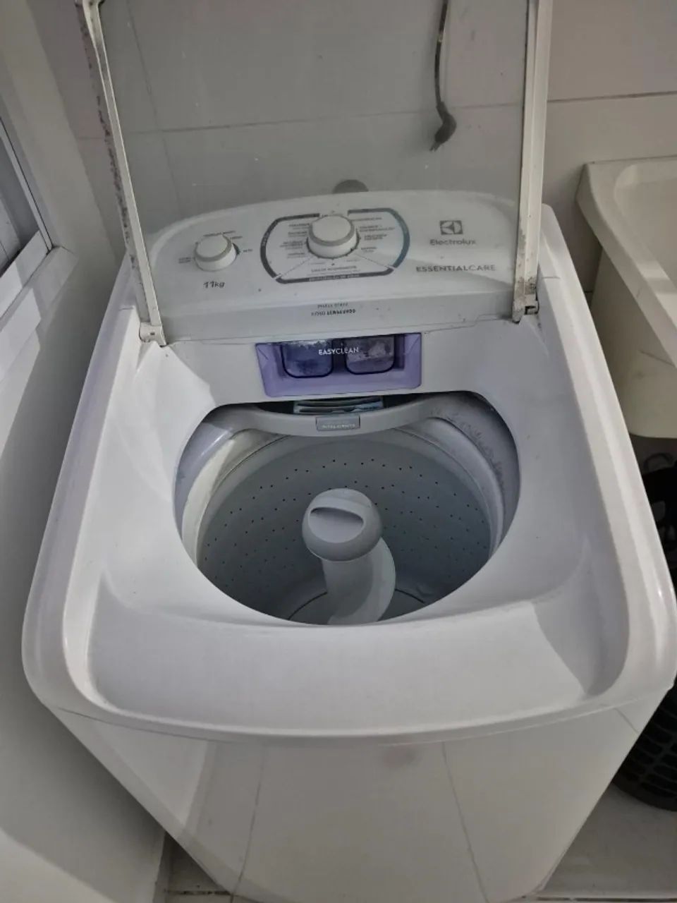 Lavaroupas Eletrolux 11kg - Foto 2