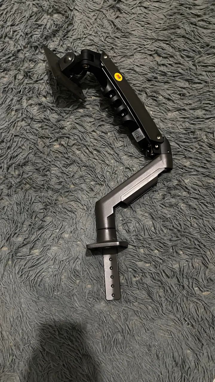 Vendo suporte de monitor conhecido como braço articulado da north bayou f80