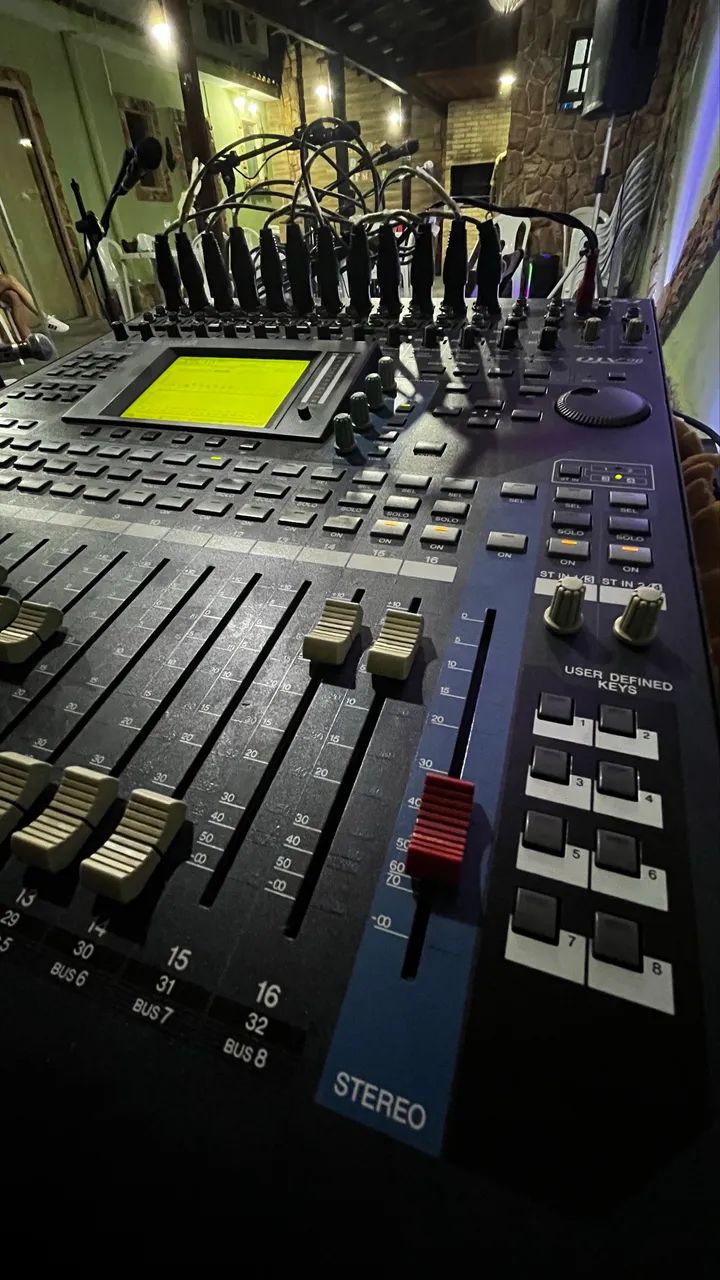 Mesa Yamaha 01v96 - Foto 4