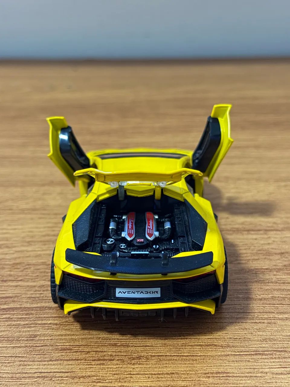 Miniatura 1:32 Metal Lamborghini  - Foto 4