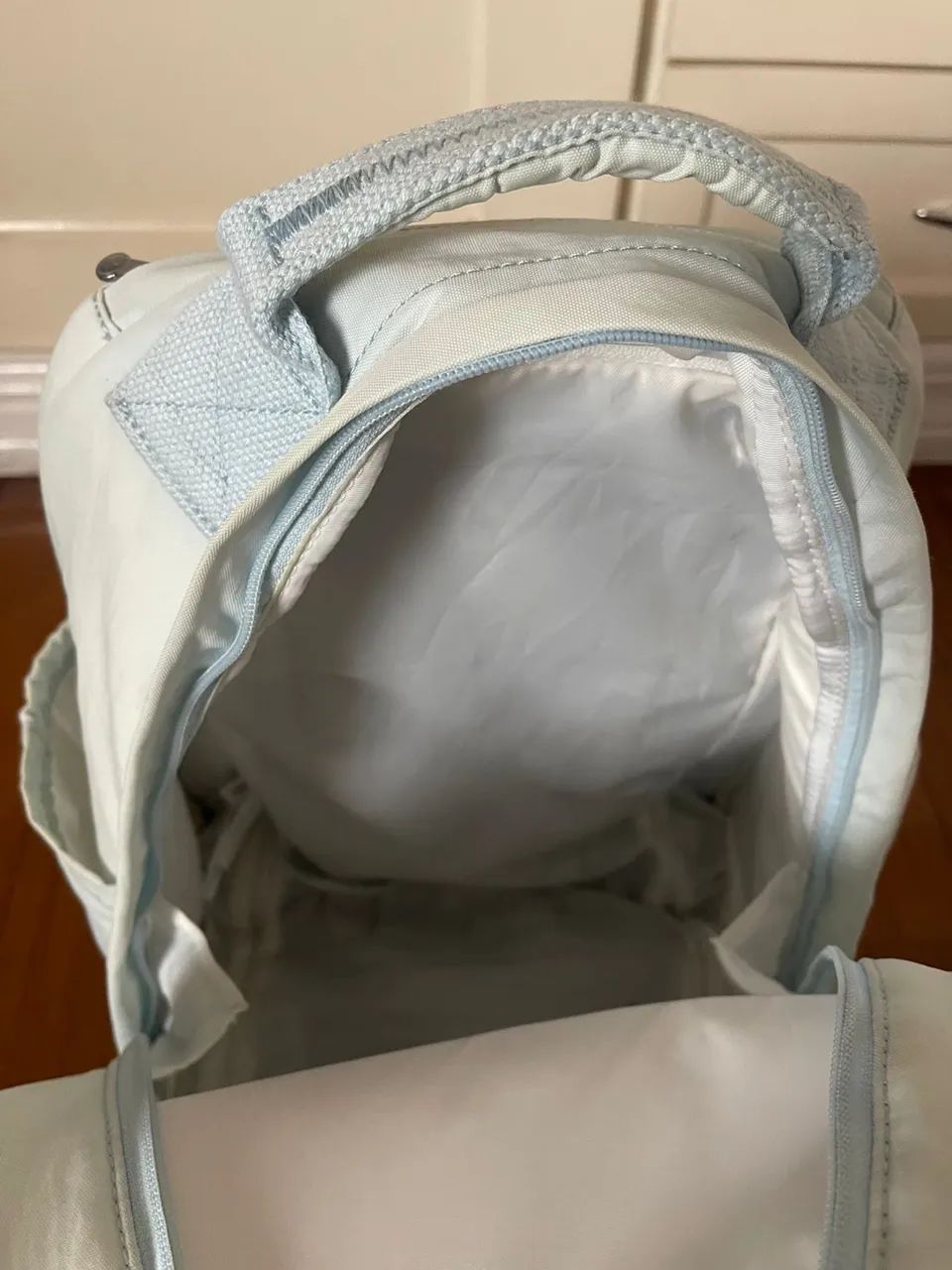 Mochila de rodinha Kipling com estojo e lancheira - Foto 3