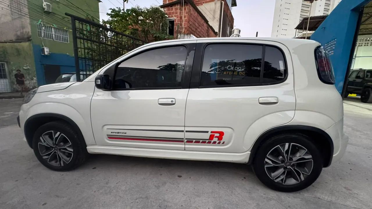 Fiat Uno Sporting 1.3 Flex 8V 5P 2017