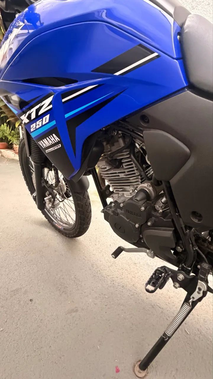 XTZ Lander 250 - Foto 3