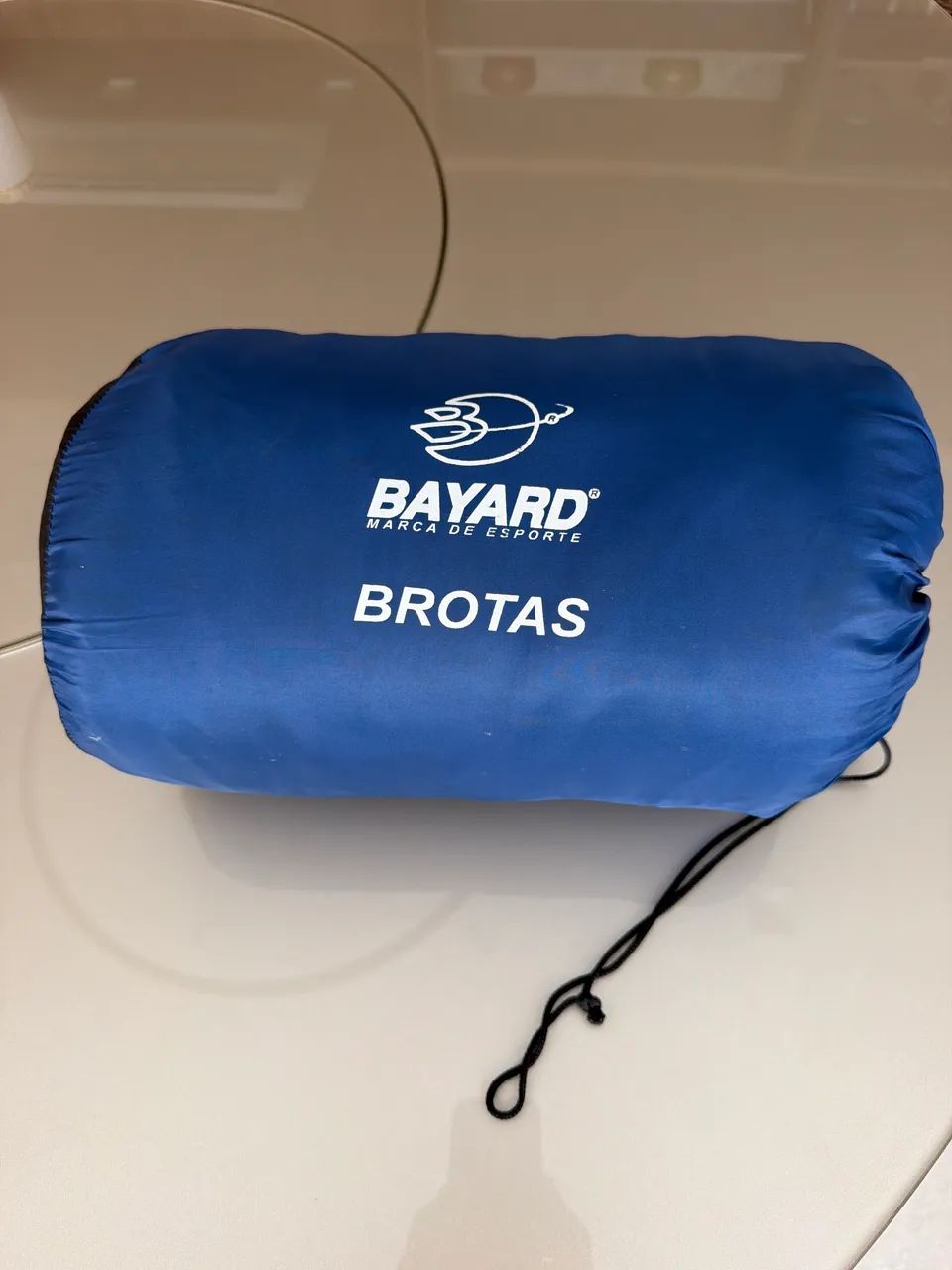 Saco de dormir da marca Bayard, modelo Brotas