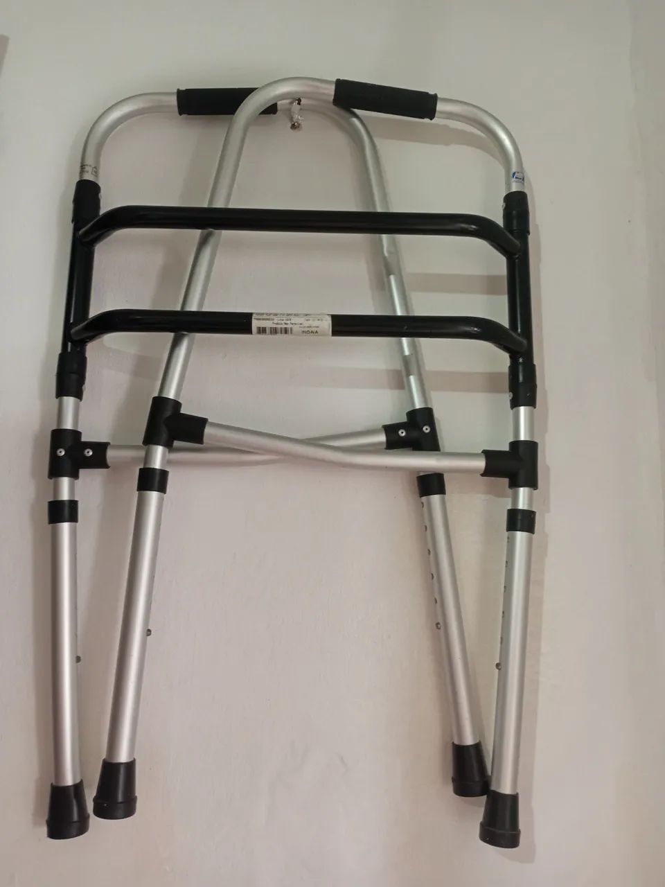 Andador de alumínio  - Foto 2