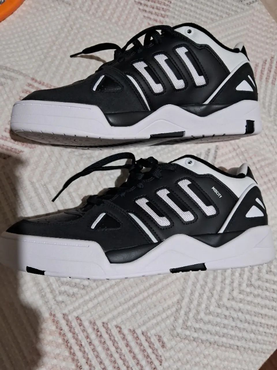 Tênis Adidas Midcity Low, 43,NOVO, SEM USO - Calçados Esportivos