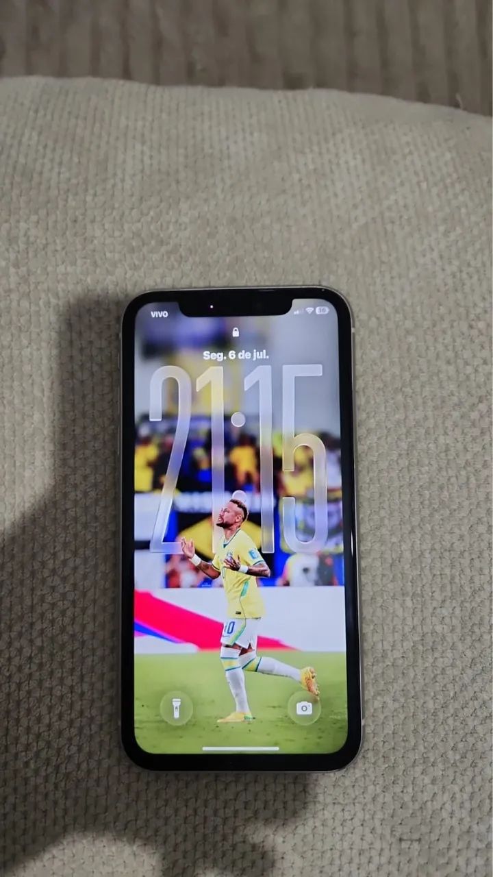 iPhone para troca, olhe a descrição !!