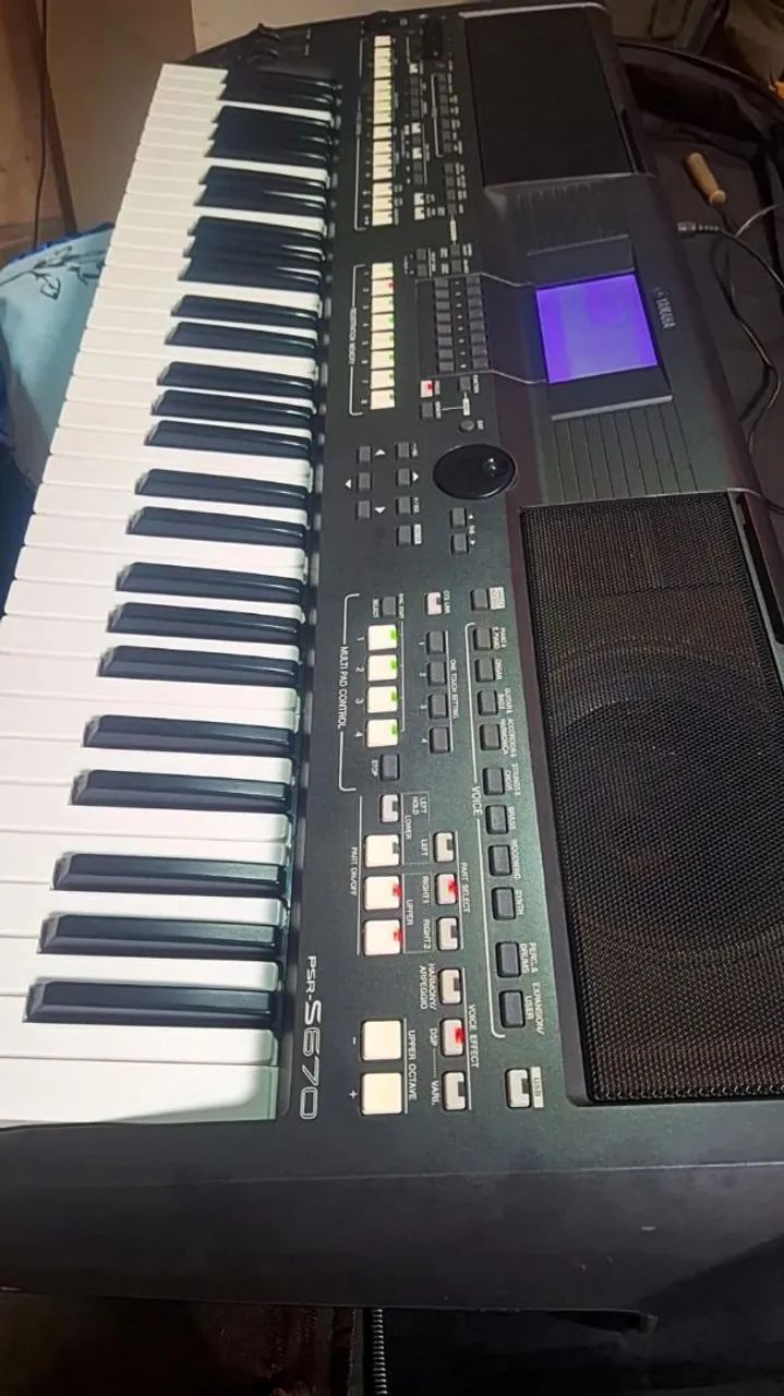 Teclado profissional - Foto 2