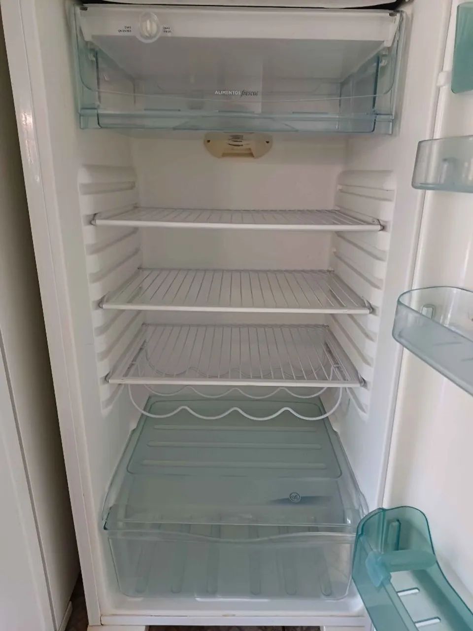 Geladeira Electrolux Degelo Mágico RDE 32 Super + Entrega grátis em Sorocaba - Foto 5