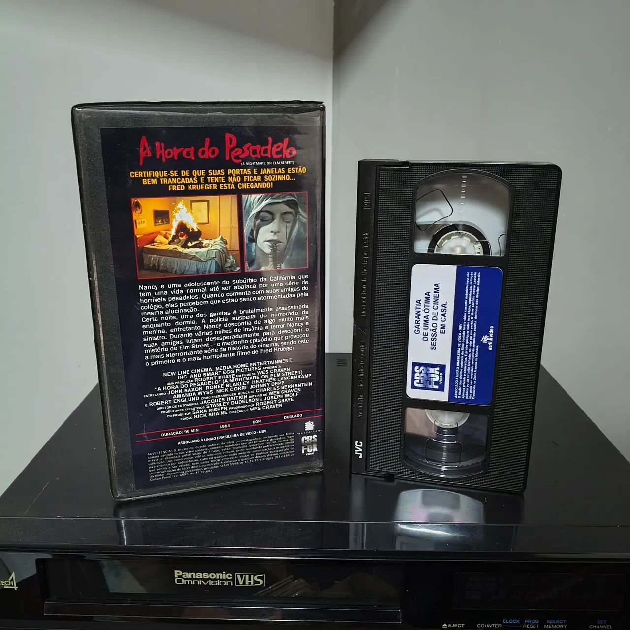 Vhs A hora do Pesadelo - Dublado (Leia o anúncio) - DVD, Blu-Ray e