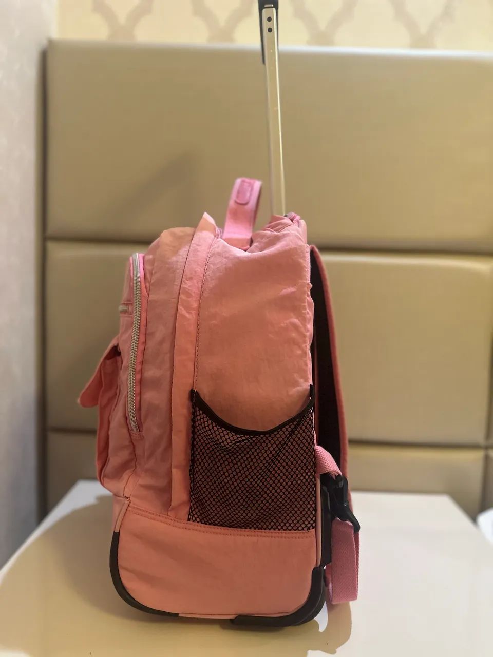 Mochila de rodinha e lancheira Kipling  - Foto 4