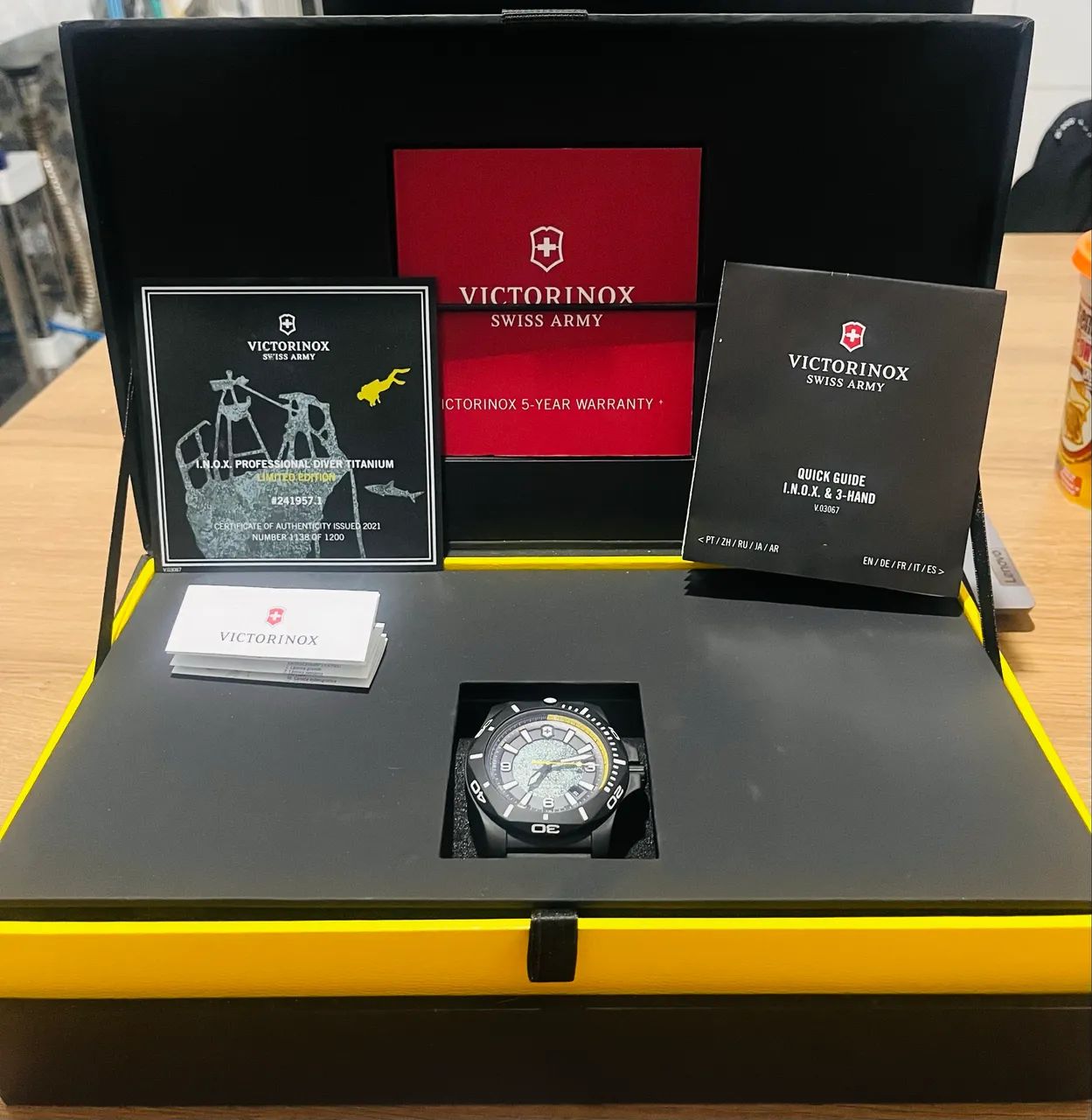 Victorinox I.N.O.X. Professional Diver Titanium - Edição Limitada - Foto 3