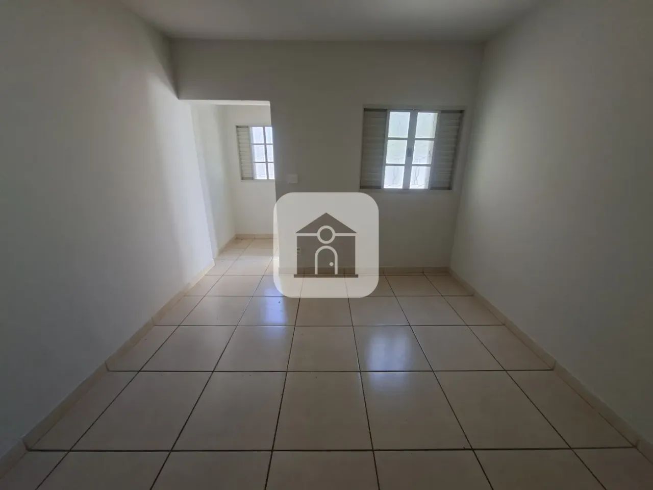 Casa para locação bairro Martins