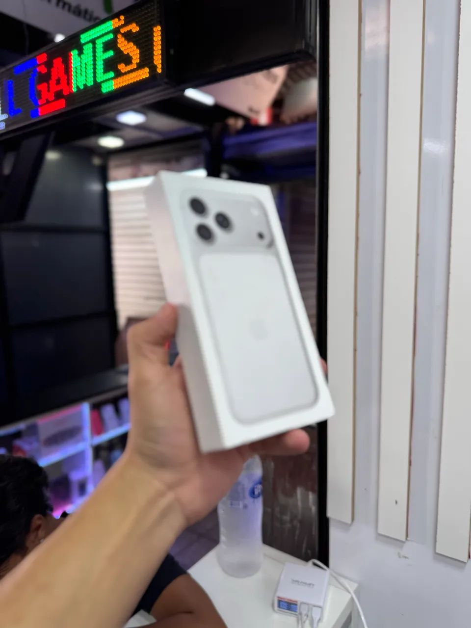 IPhone 17 Pro Max 256GB ( Lacrado )  - Foto 2