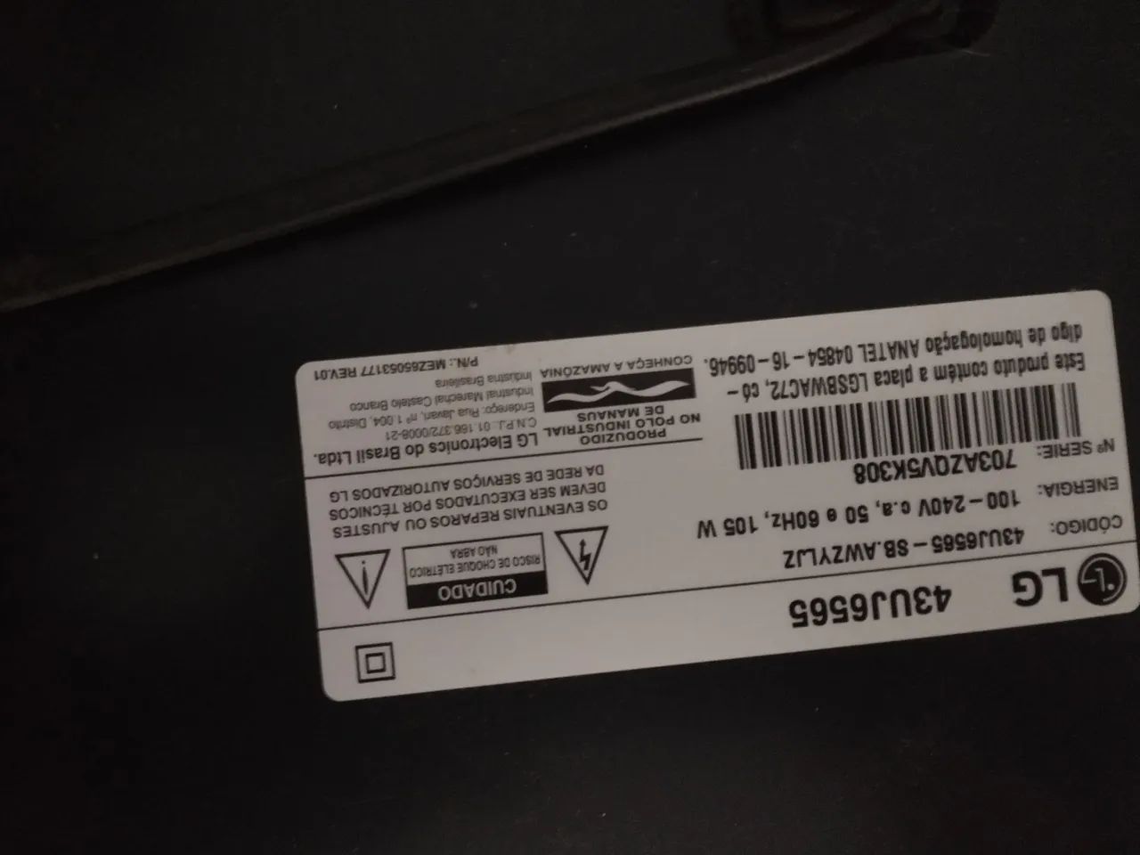 Vendo tv LG 43 POLEGADAS PARA RETIRAR PEÇAS 