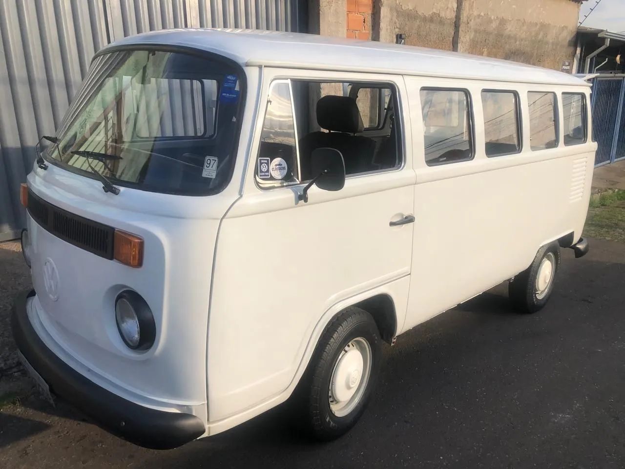 Volkswagen Kombi Standard/ Luxo/ Serie Prata 1995