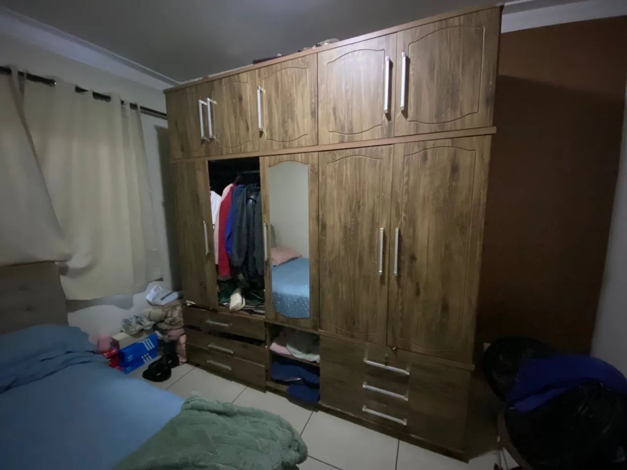 VENDO GUARDA ROUPA
