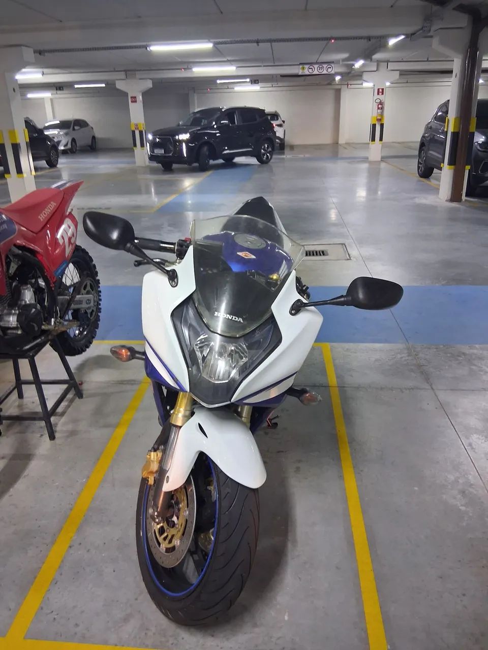 CBR 600F  - Foto 5