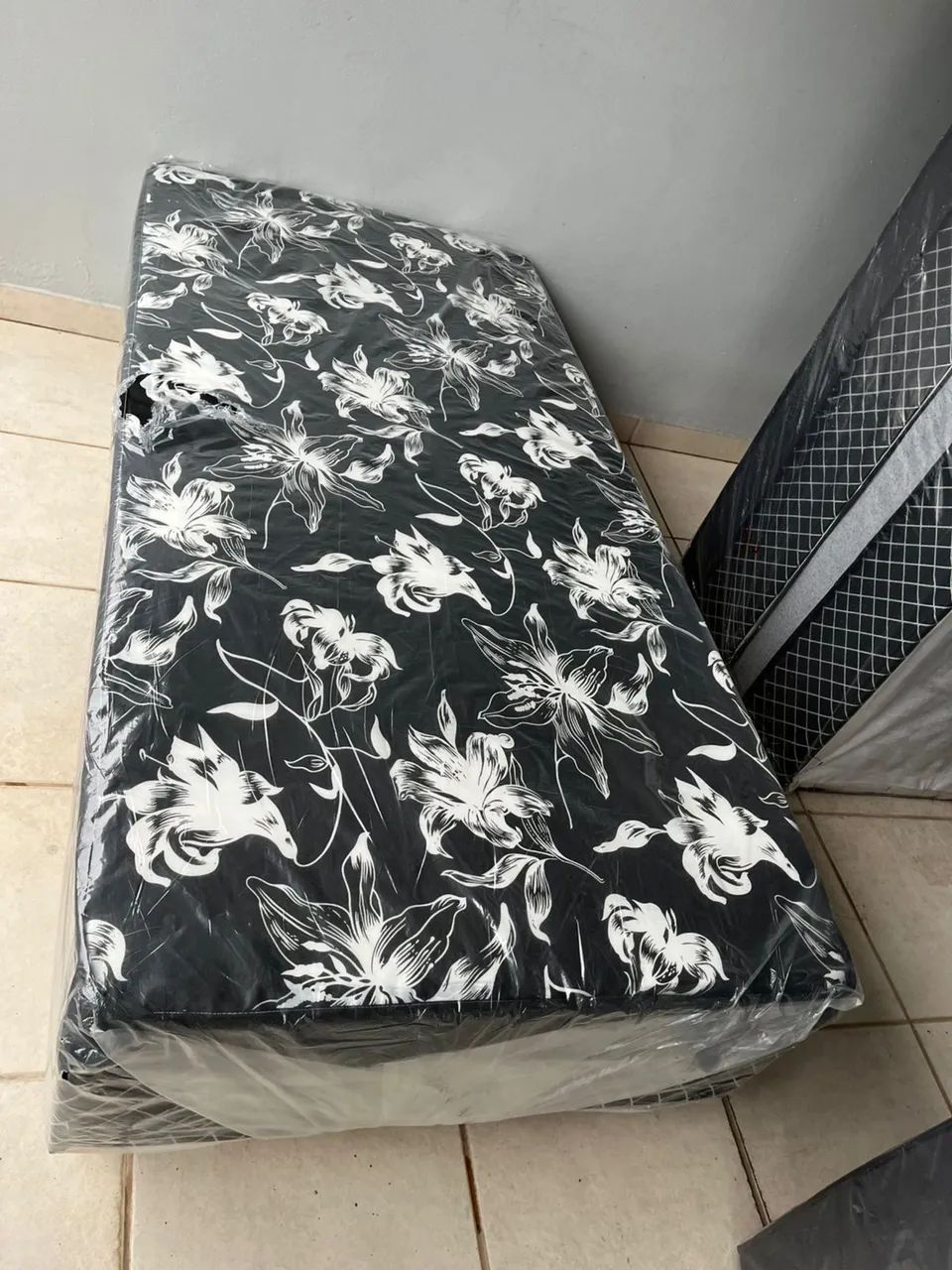 Cama de solteiro 65171916365570121