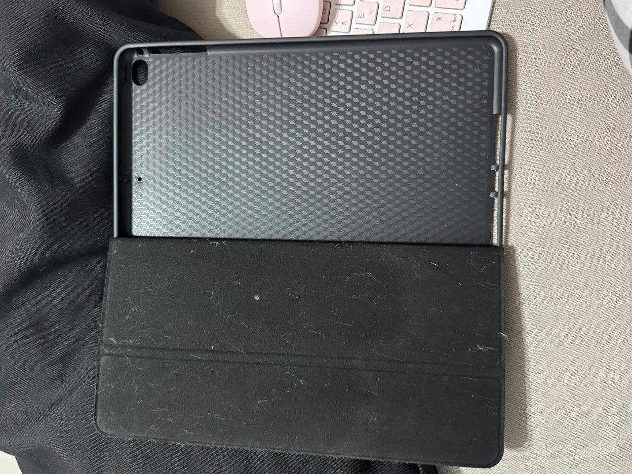 Ipad 6 geração + película + capa + caneta + teclado e mouse - Foto 2