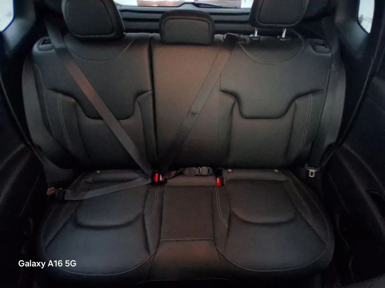 Jeep Renegade Long. T270 1.3 TB 4x2 Flex Aut., foto 18 de 18