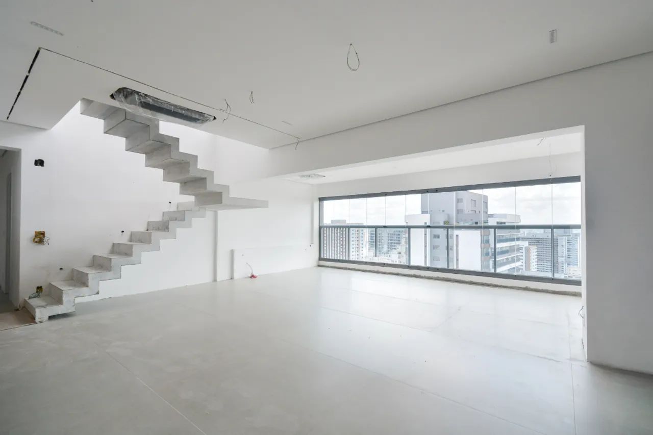 Duplex para venda em Vila Mariana com 2 quartos, sendo 2 suítes, 352m²