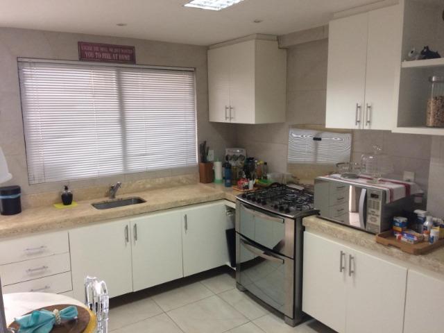 Excelente apartamento em Areia Preta, de frente para o mar! - Foto 12