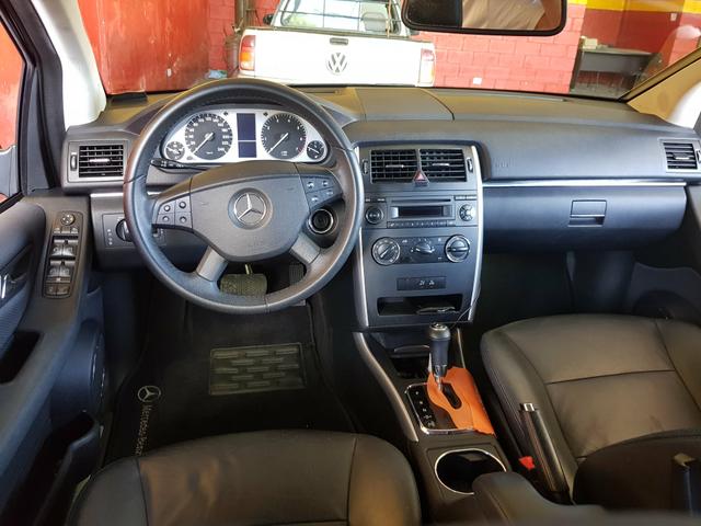 Mercedes-benz Classe B 200 - Turbo - preta - perfeito estado - Foto 3