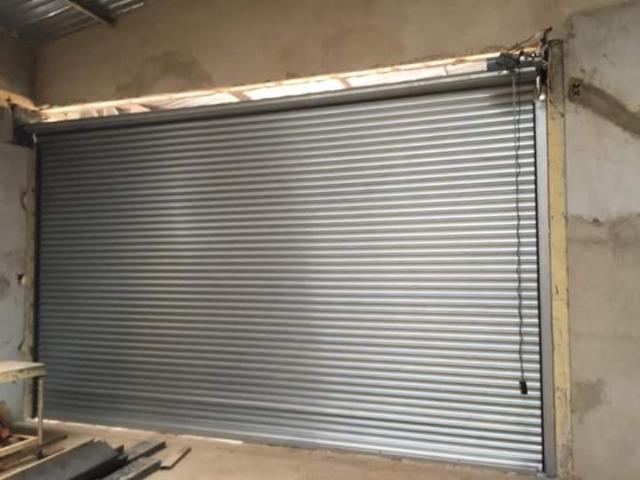 Rei porta de Aço - Melhor preço do mercado rapidez e Garantia - eletrica e manual - Foto 5