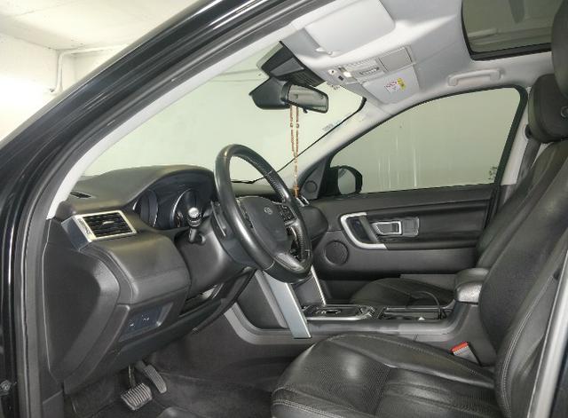 Land Rover Discovery HSE 2016 7 lugares a diesel. Teto de vidro. - Foto 17