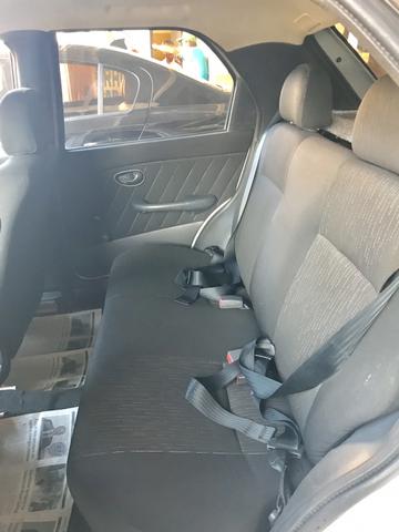 Fiat palio Economy 2011 Agio 8 mil - Foto 6