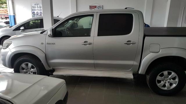 Hilux flex 2.7 Automática Multimídia 4x2 - Foto 2