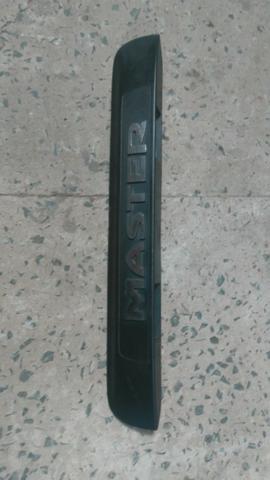 Moldura Iluminação Placa Traseira Master Renault Cód.:265120001R