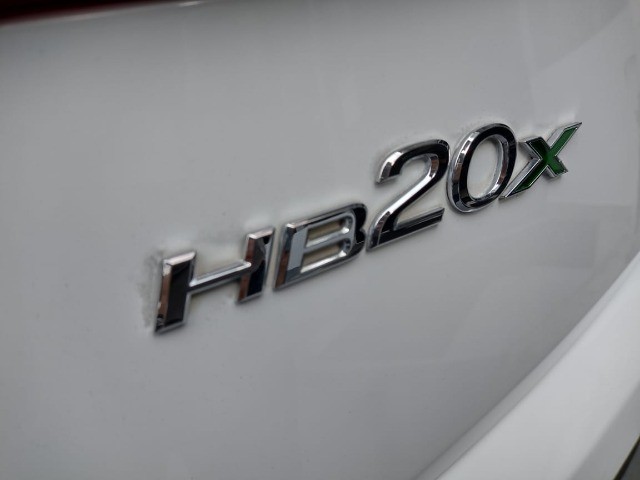 Hyundai HB20X 1.6 Manual 2018 ! - Foto 3