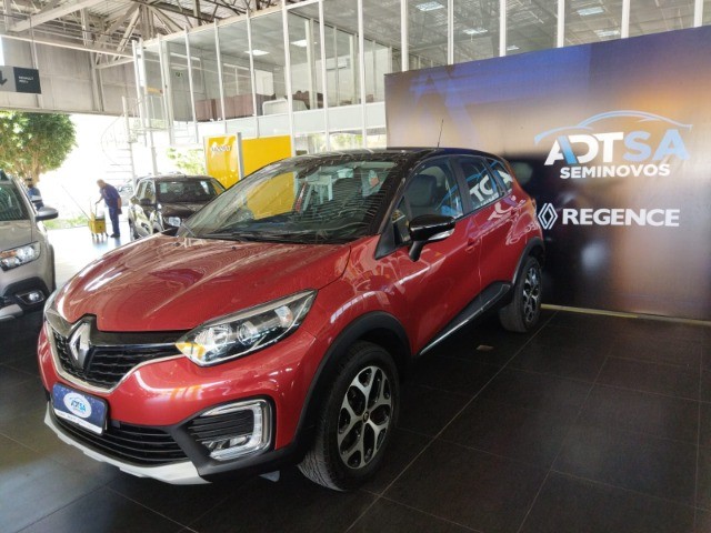 RENAULT CAPTUR 1.6 INTENSE X-TRONIC 18-19 VERMELHO
