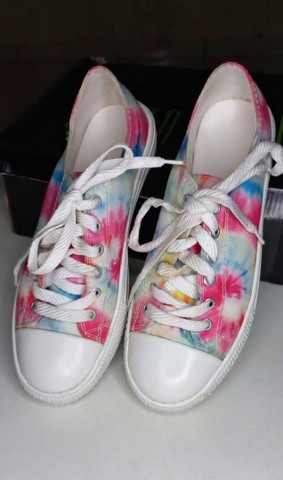 Tênis tie dye Santa lolla. - Artigos infantis - Planalto, Natal 1000627750  | OLX