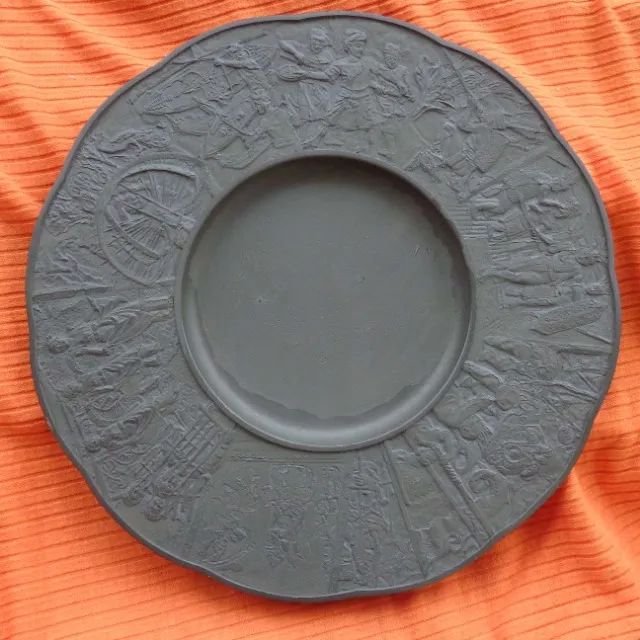 Prato Vintage Royal Selangor de estanho gravado (Item para Colecionador ou Decoração) 