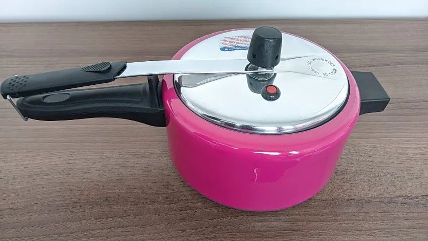 Panela de Pressão 3 Litros - Alumínio Especial Certificada pelo INMETRO - Foto 2