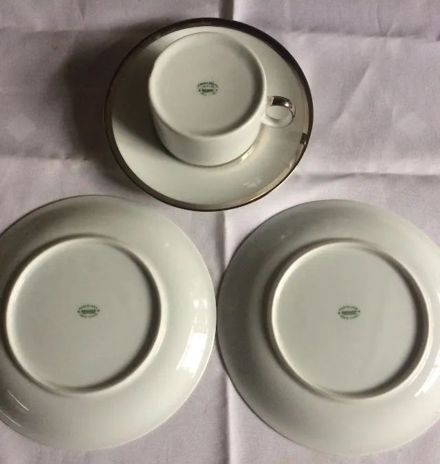 Trio de Chá/Café- Porcelana Medaillon Renner - Foto 5