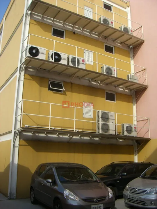 VENDA OU LOCAÇÃO DE PRÉDIO COMERCIAL NA BARRA FUNDA ZONA OESTE - SP 4 ANDARES, 13 VAGAS
